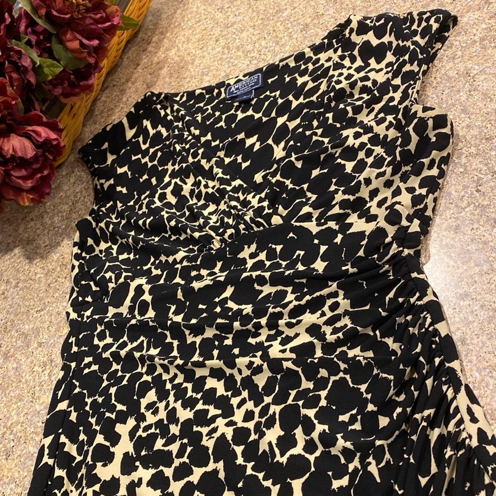 American Living Dress Black & Tan Size 6 Pullover